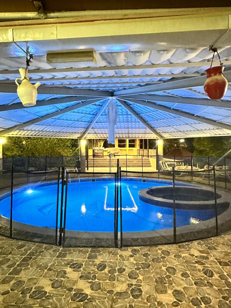 pool (2)